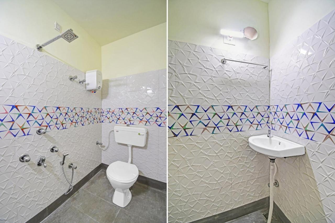 Oyo 86602 Hotel Dream Palace Kalküta Dış mekan fotoğraf