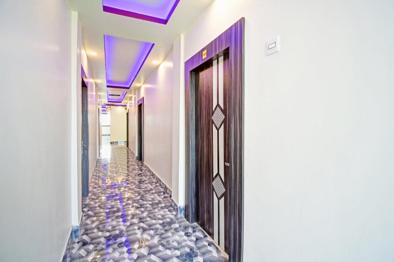 Oyo 86602 Hotel Dream Palace Kalküta Dış mekan fotoğraf